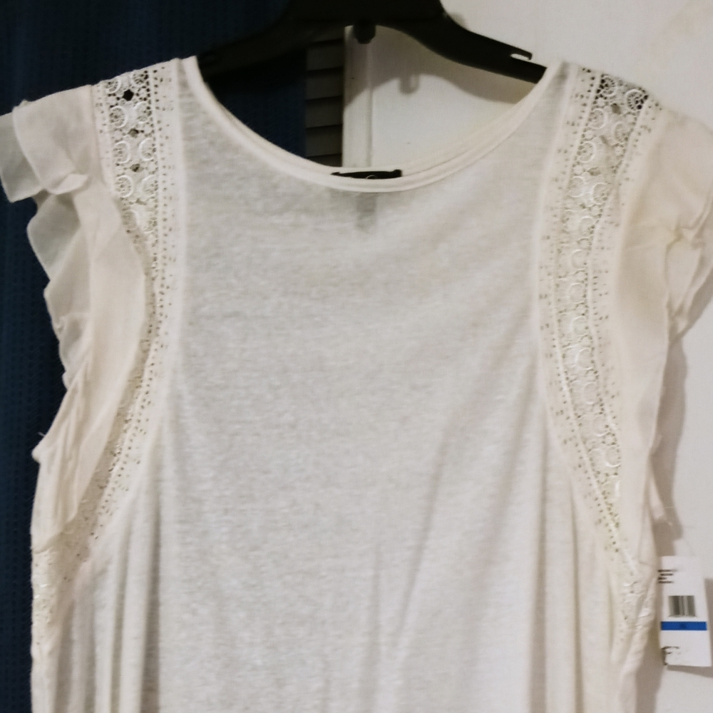 Jessica Simpson top